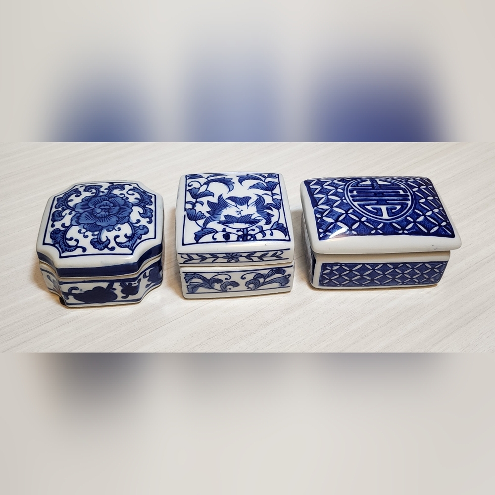 A&B Home Blue & White Porcelain Box Set of 3 Hand Painted Ceramic Jars with Lids